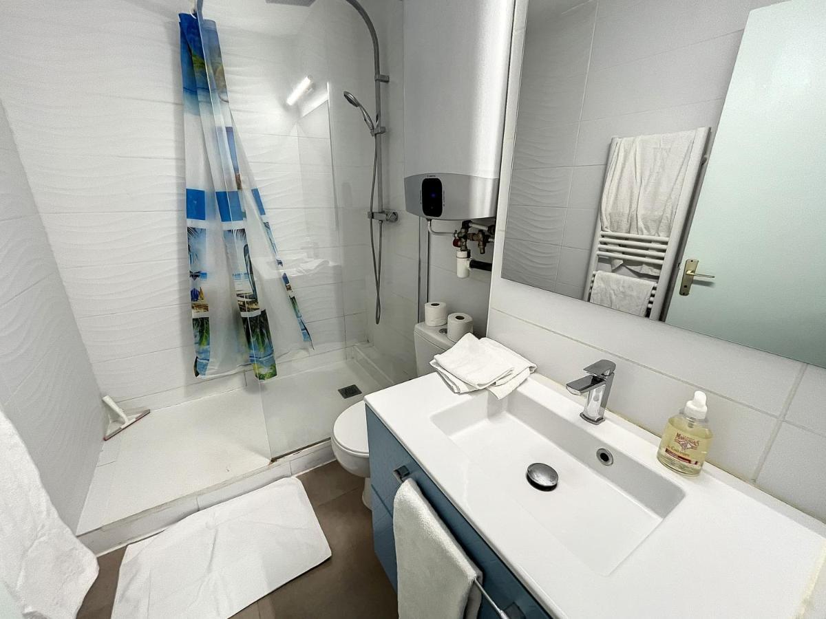 With Beautiful Sea View And Direct Access Apartment